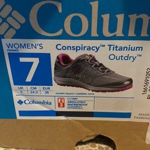 Columbia Conspiracy Titanium Outdry Hiking Shoes